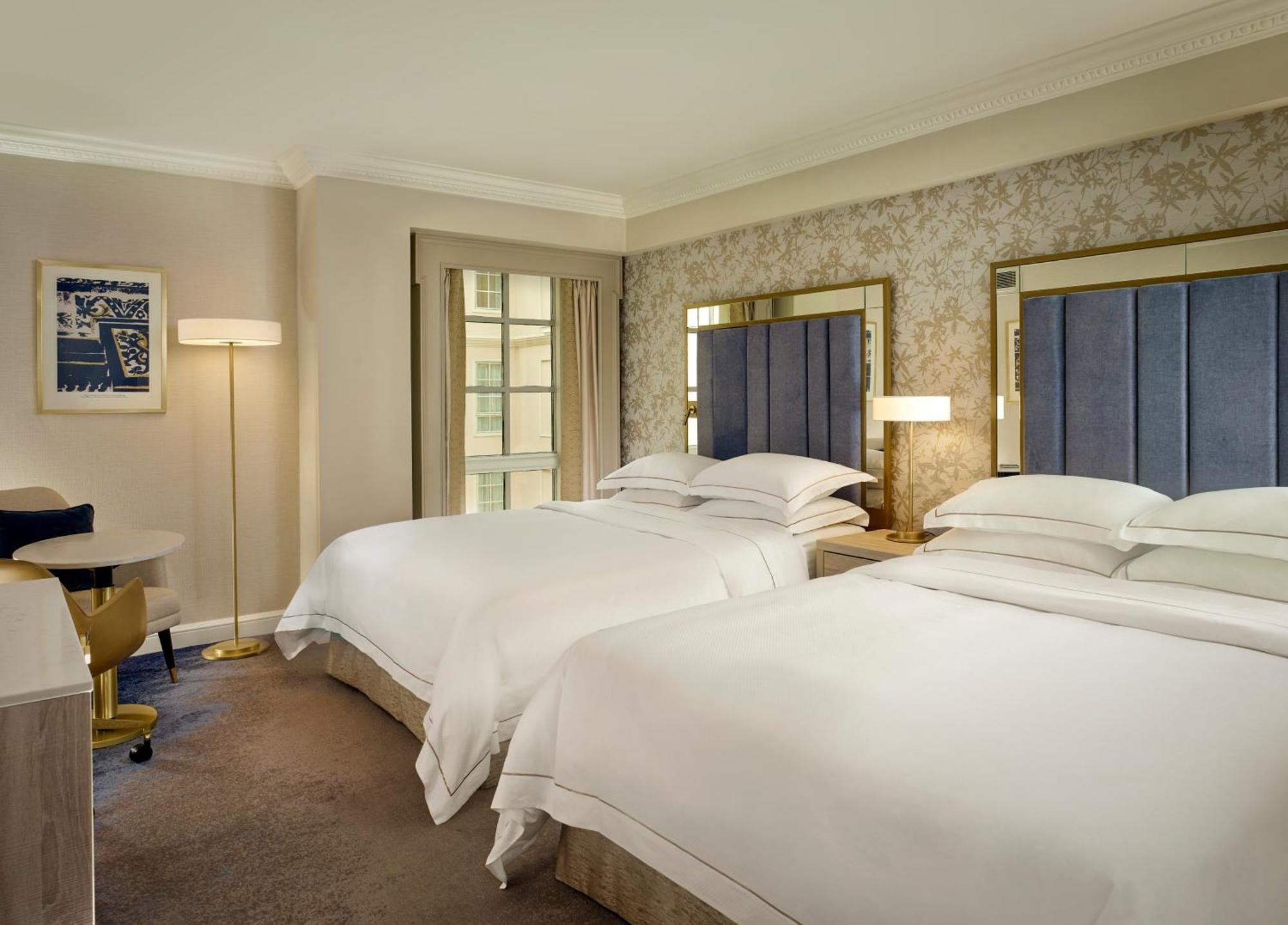 Chambre Double Deluxe avec 2 Lits Doubles - Vue sur Atrium