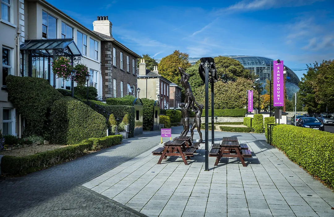 The Sandymount Hotel-1