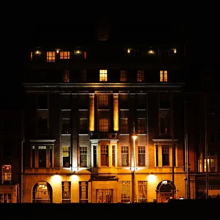 The Clarence-3