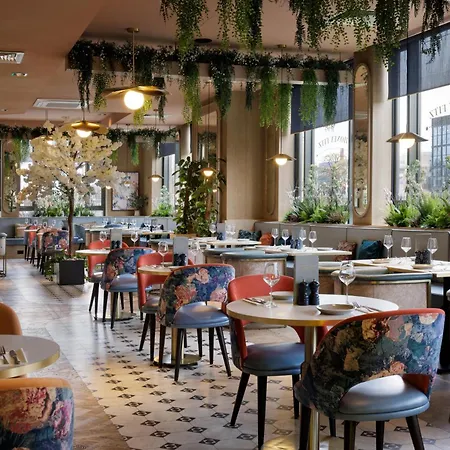 Hilton Garden Inn Dublin City Centre-3